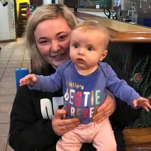 Meet your Posher, Lydia